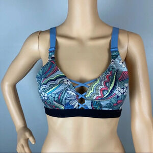 Victoria's Secret Lightweight Sports Bra 32A Paisley Floral